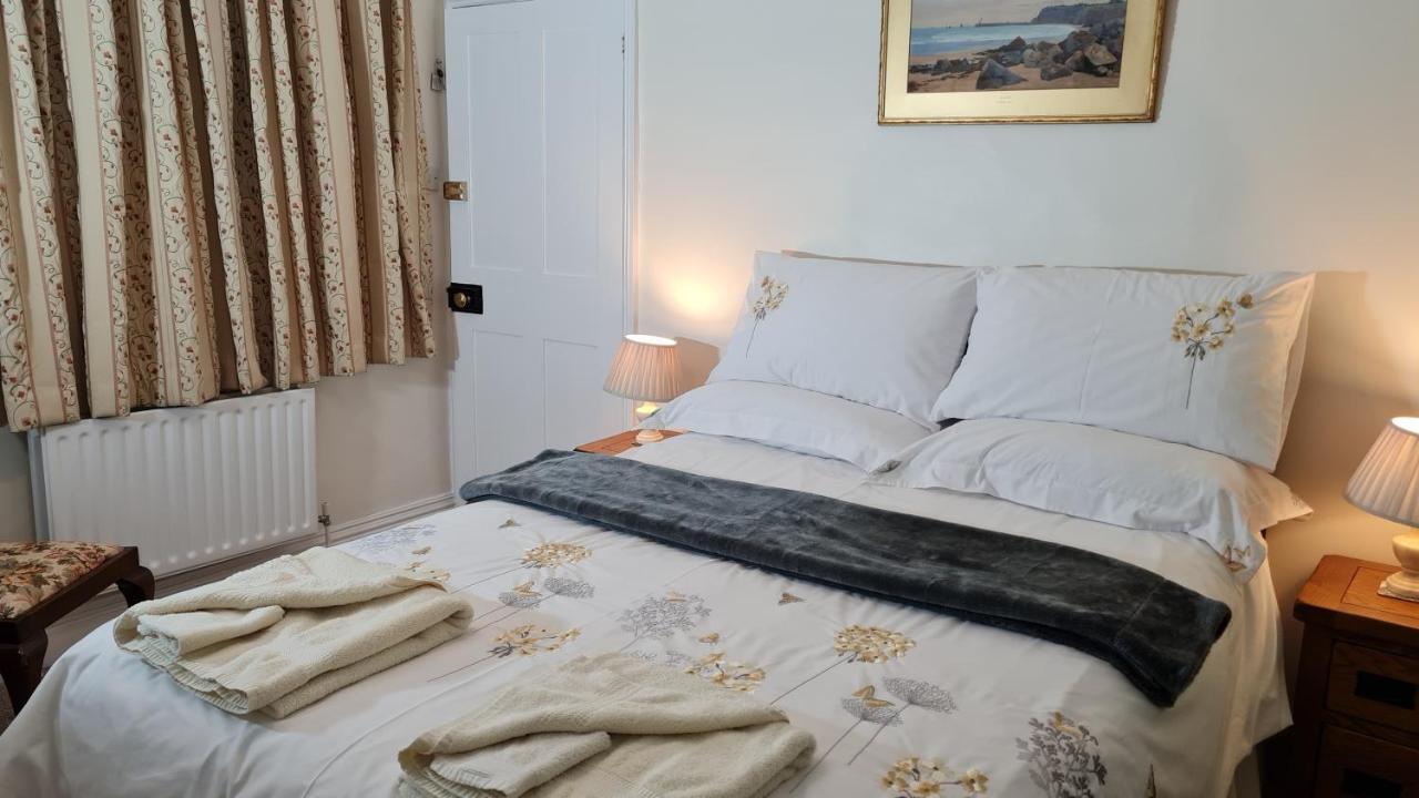Rowan Tree House B&B Sleights Bagian luar foto