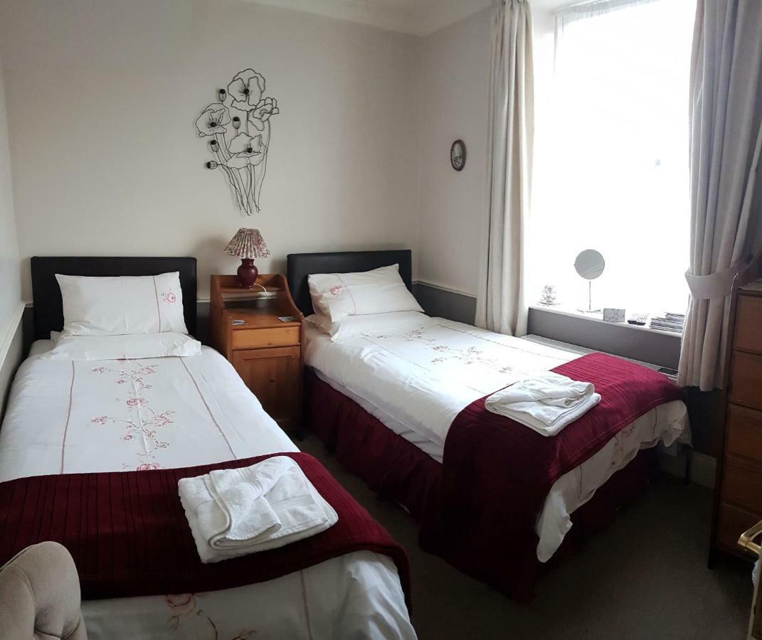 Rowan Tree House B&B Sleights Bagian luar foto